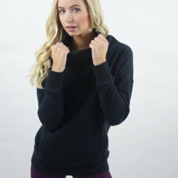 ZYIA Tops - Black Zyia oh so soft hoodie sweatshirt with thumb holes size large womens top